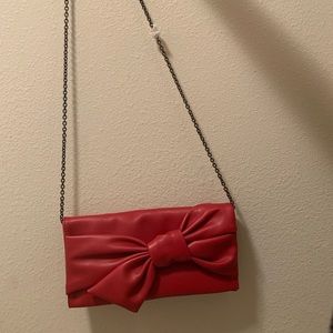 Red Bow Clutch